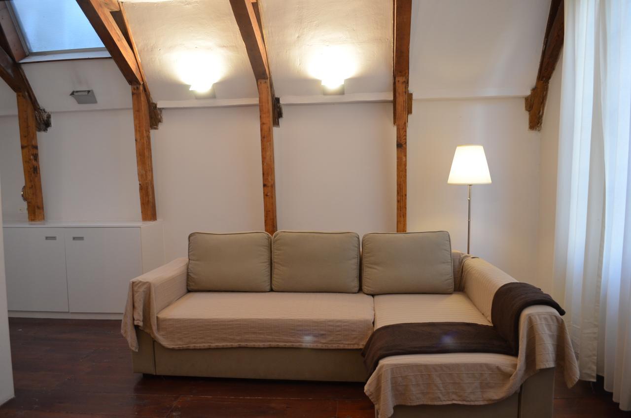 Rembrandtplein Bed & Breakfast อัมสเตอร์ดัม ภายนอก รูปภาพ