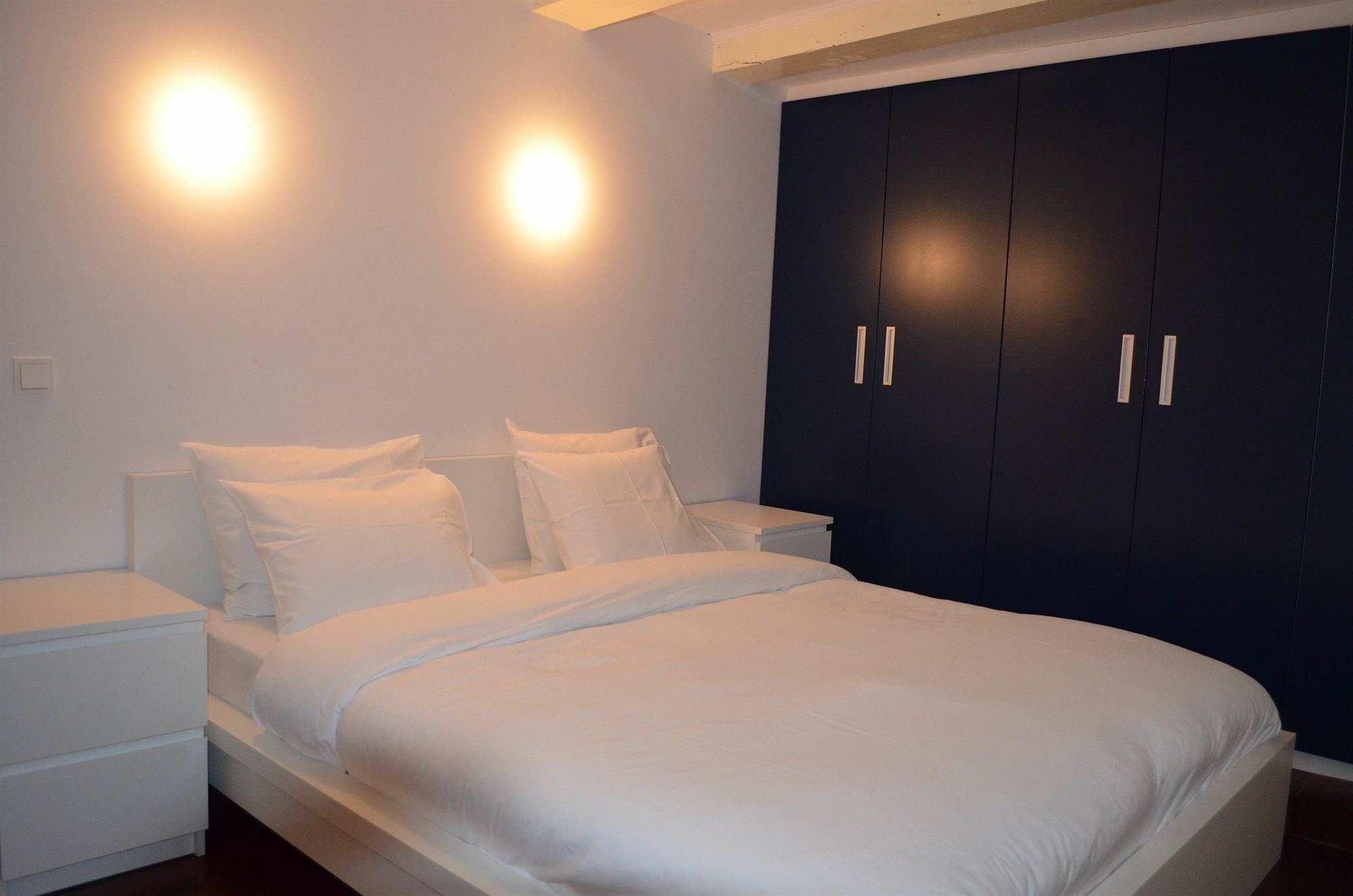 Rembrandtplein Bed & Breakfast อัมสเตอร์ดัม ภายนอก รูปภาพ